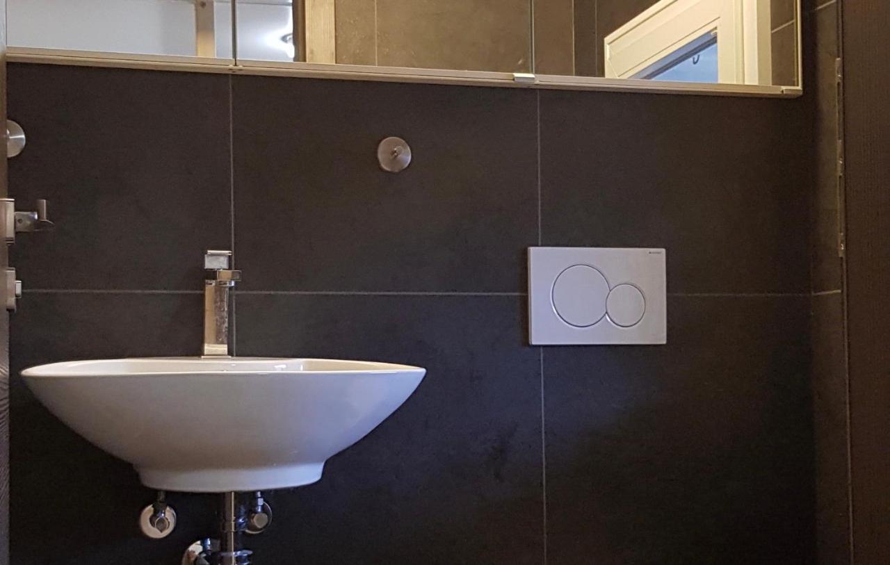 Casa Cuschina - Mit Sauna In Der Schoenen Surselva Dardin エクステリア 写真